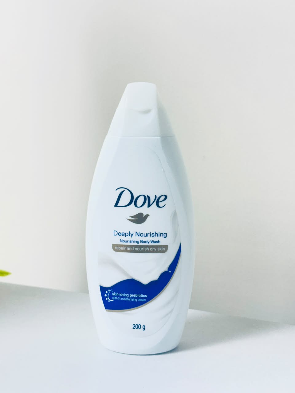 Dove Body Wash Dove Deeply Nourishing Body Wash 200g - Image 1