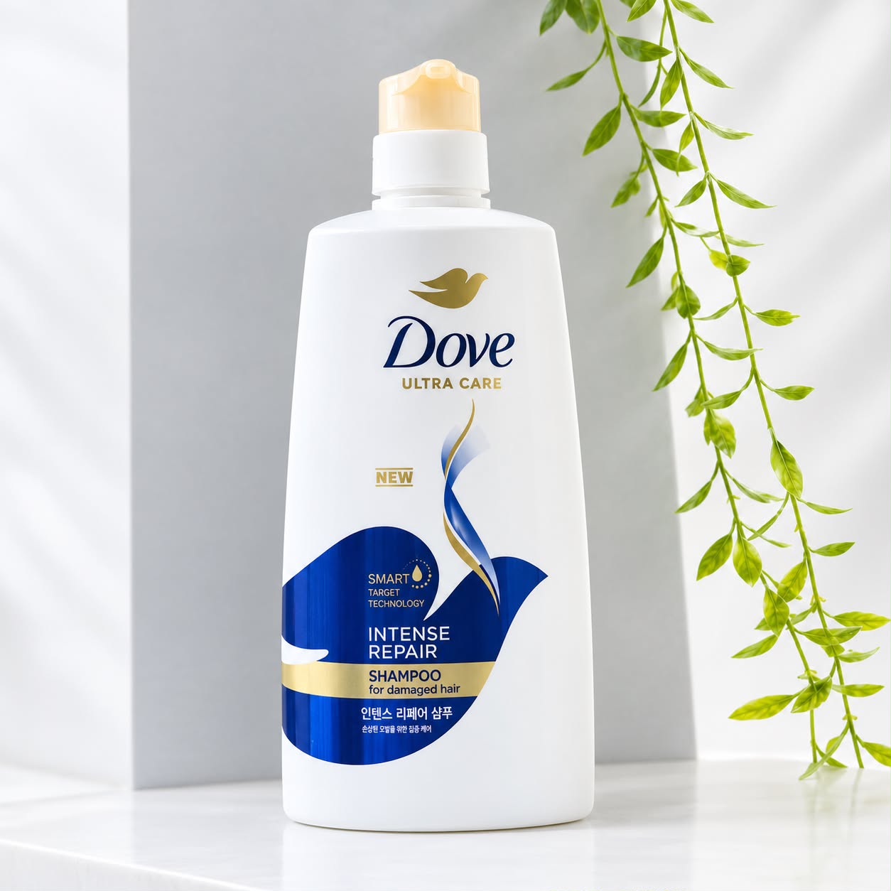 Dove Ultra Care Intensive Repair Shampoo For Damage Hair 680ml Dove Ultra Care Intensive Repair Shampoo 680ml - Image 1